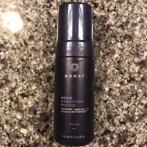 Monat Moxie Magnifiying Mousse